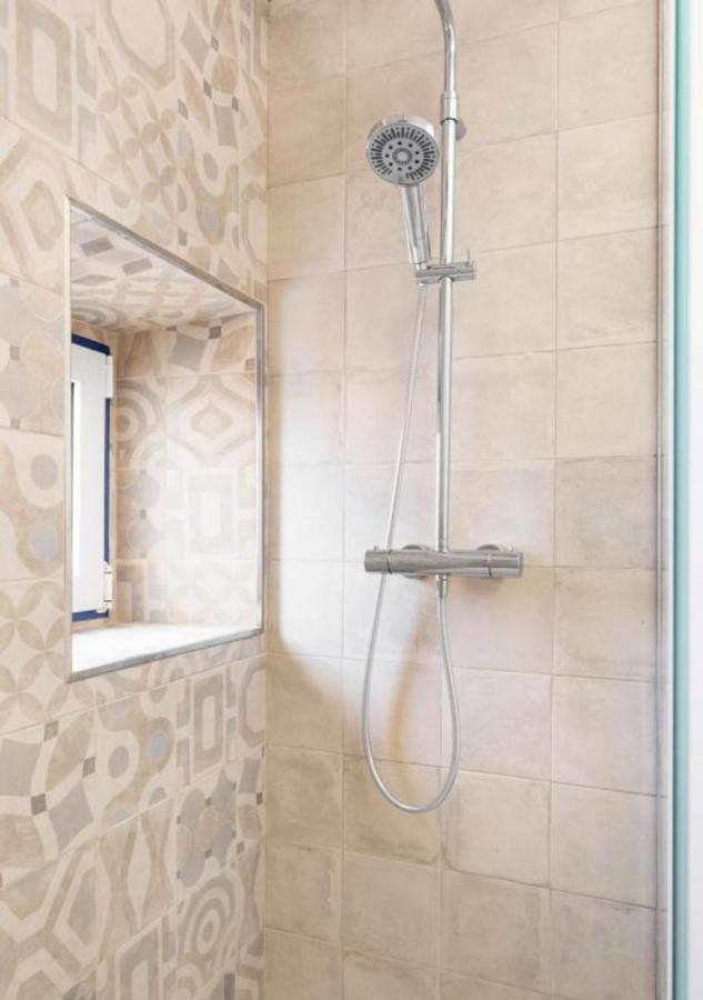 Joivy Modern Flat With River View Near Bica Elevator *