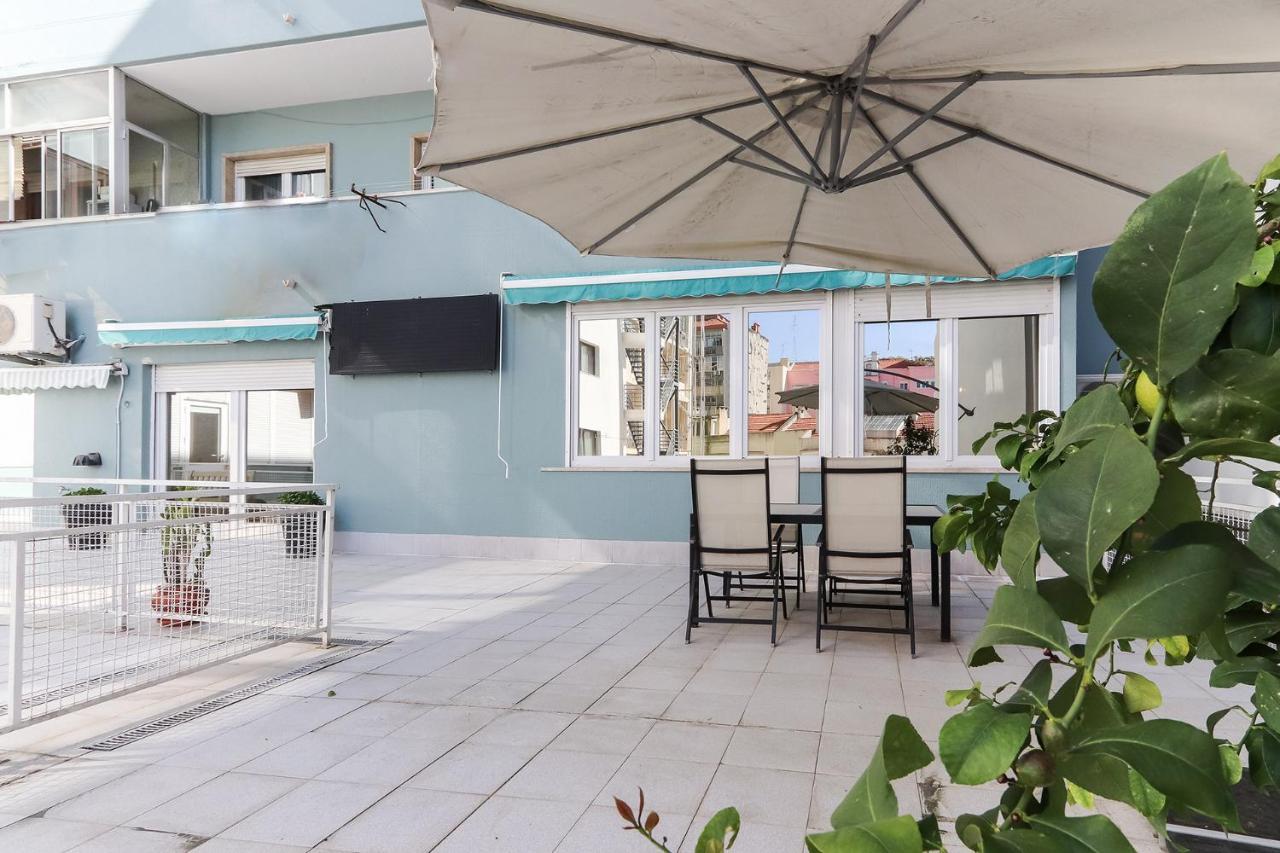 Almirante Terrace By Homing * Lissabon