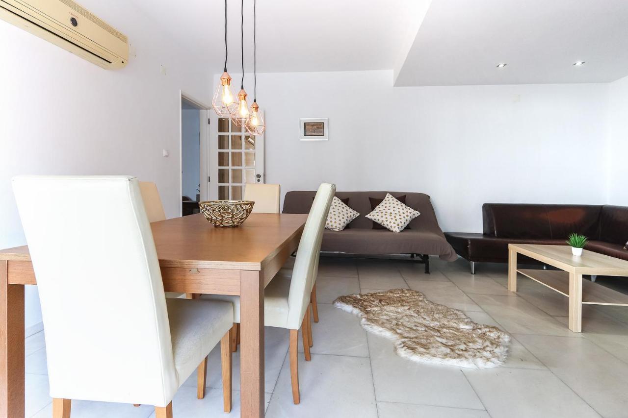 Almirante Terrace By Homing Appartement *