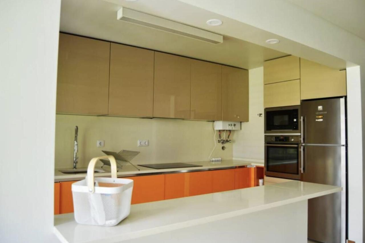 The El Corte Ingles/av Novas Car Parking Apartamento *