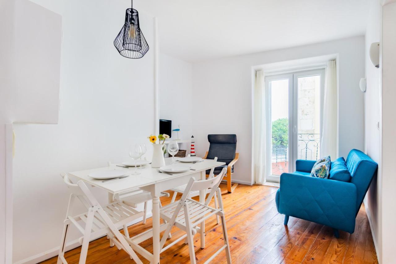 Appartement 2br At Chiado Historical Heart Of Lissabon