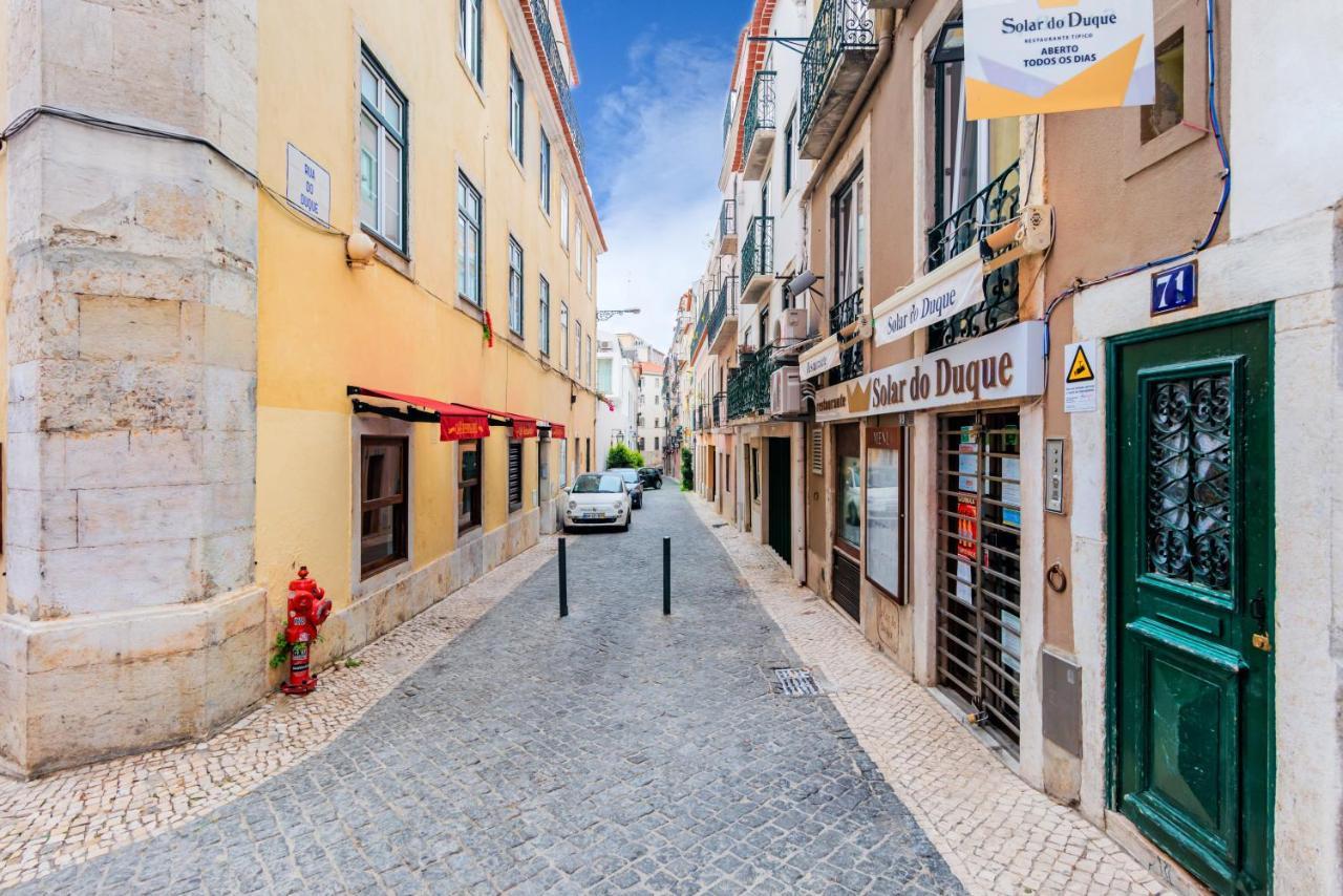 Appartement 2br At Chiado Historical Heart Of