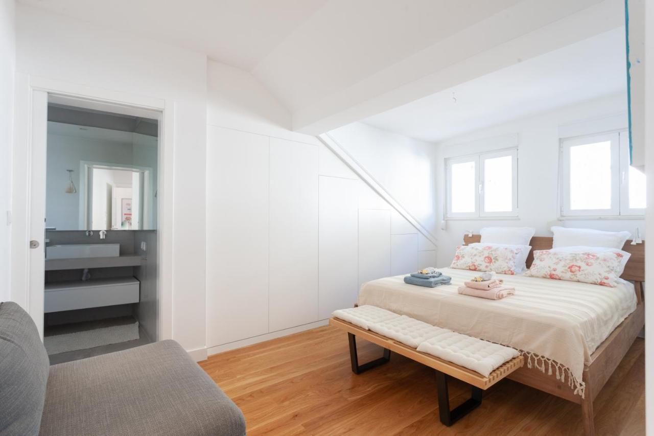 Alfama Charming With Amazing River View And Terrace Lissabon