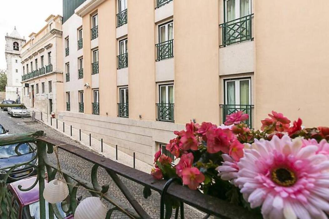 Apartment Romantic El Corte Ingles 2 *
