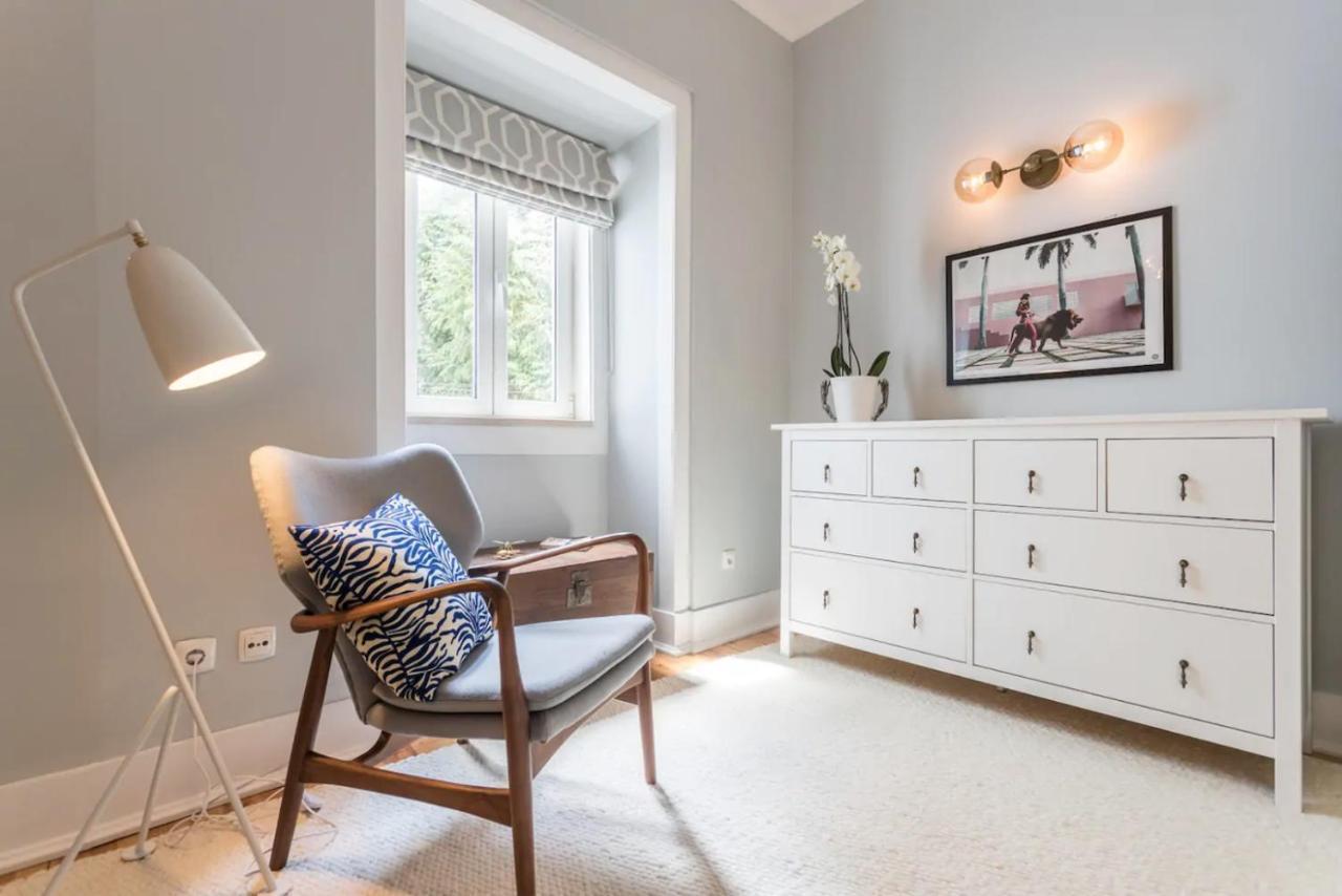 Beautiful And Stylish 5br In The Heart Of Chiado * Lissabon
