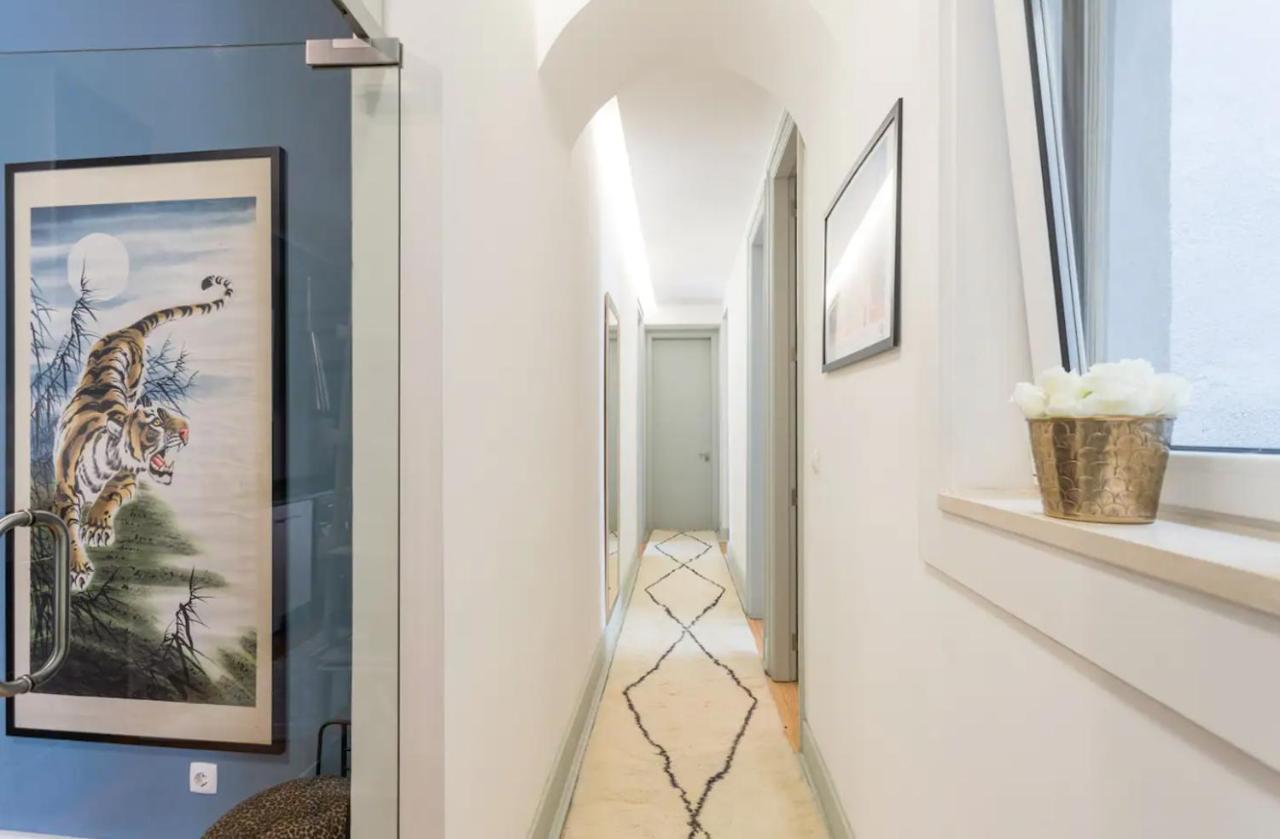 Beautiful And Stylish 5br In The Heart Of Chiado *