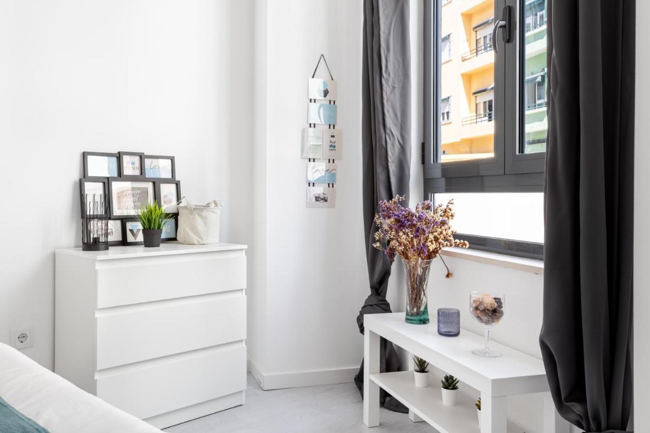 Altido Stylish Arroios Apartments, 20 Min To Centre * Lissabon