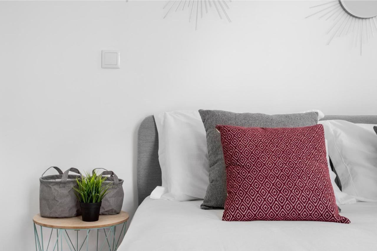 Altido Stylish Arroios Apartments, 20 Min To Centre Lissabon