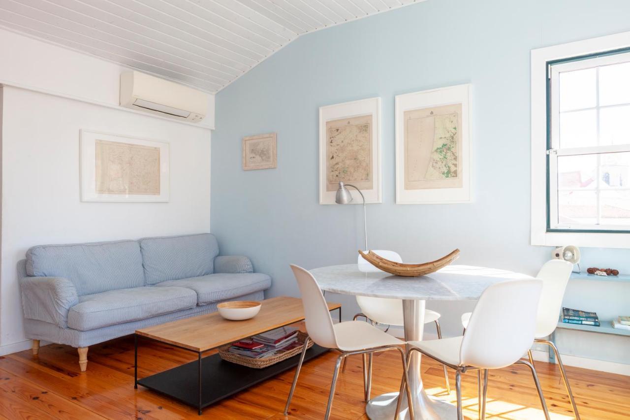 Alfama Stunning River And Historic Views 2bedrooms & 2bathrooms Ac Balcony 18th Century Building Appartement