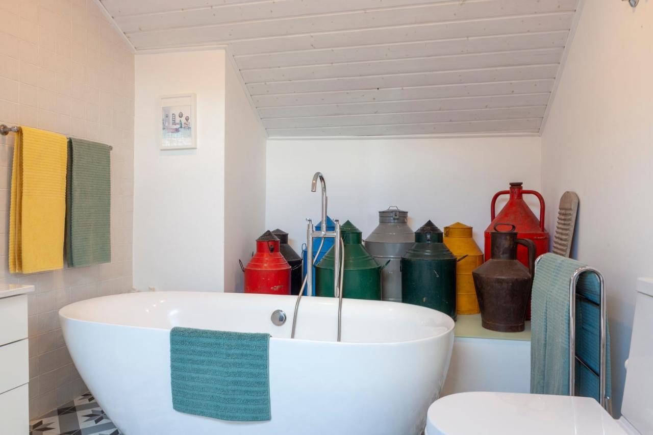 Alfama Stunning River And Historic Views 2bedrooms & 2bathrooms Ac Balcony 18th Century Building Appartement
