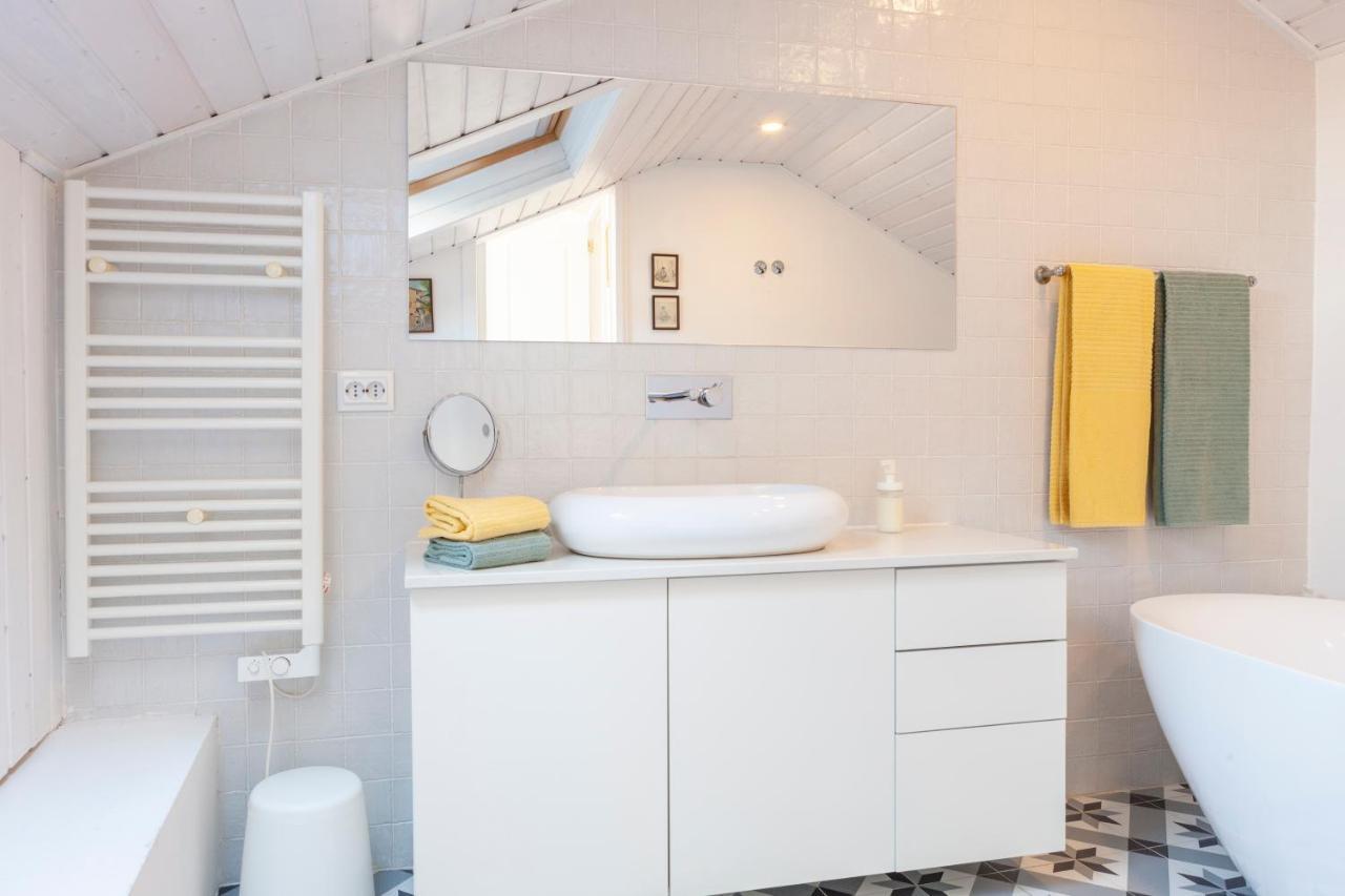 Alfama Riverside: Historic Gem With Panoramic Views
