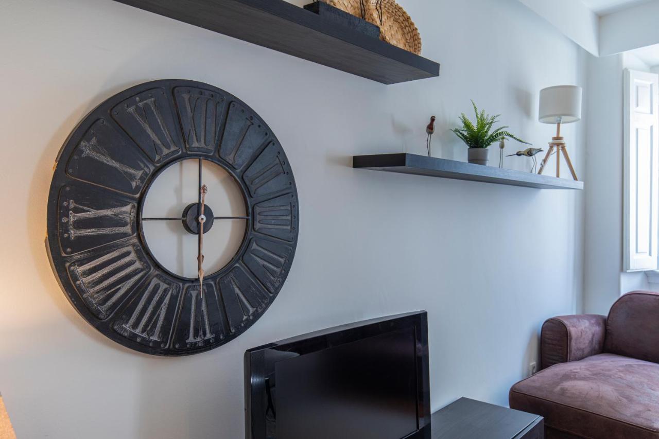 32 -lovely 2 Bedroom In Principe Real Apartment Lisbon