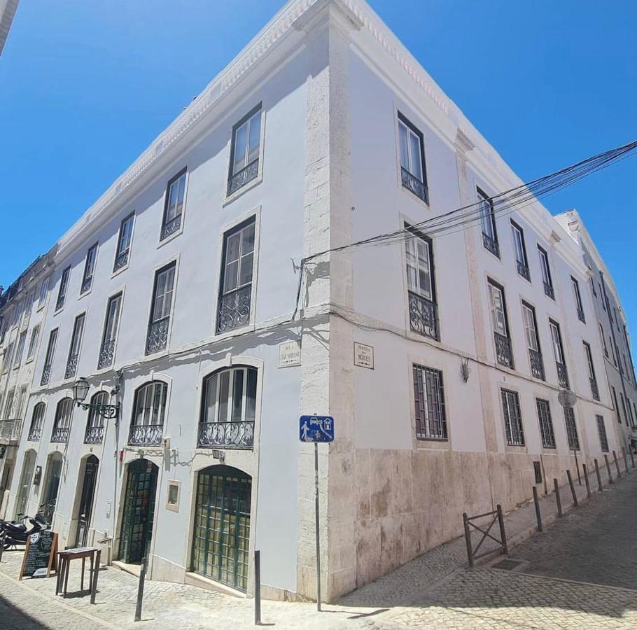 Appartement Beautiful And Stylish 5br In The Heart Of Chiado Lissabon