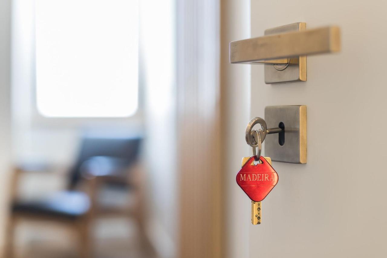 Airport Suites * Lisboa