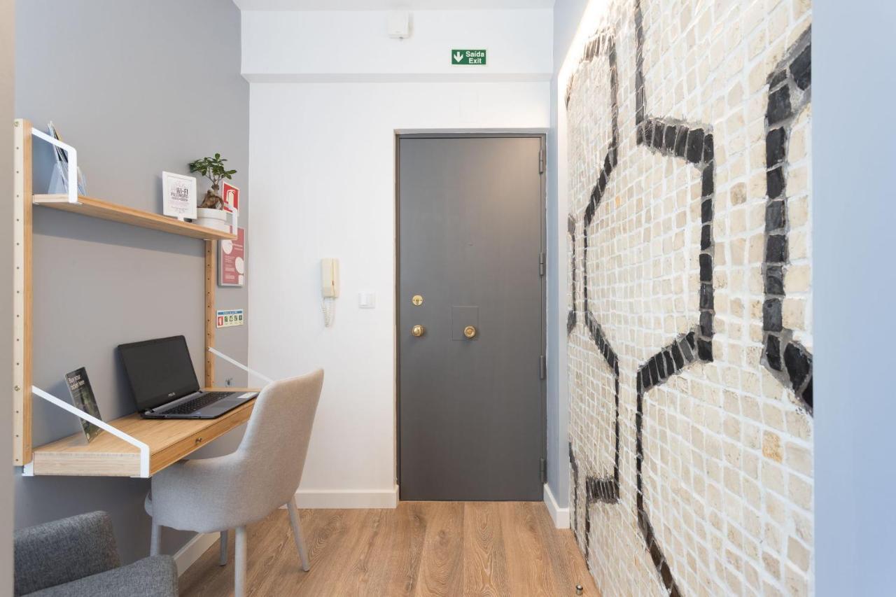 Airport Suites * Lisboa