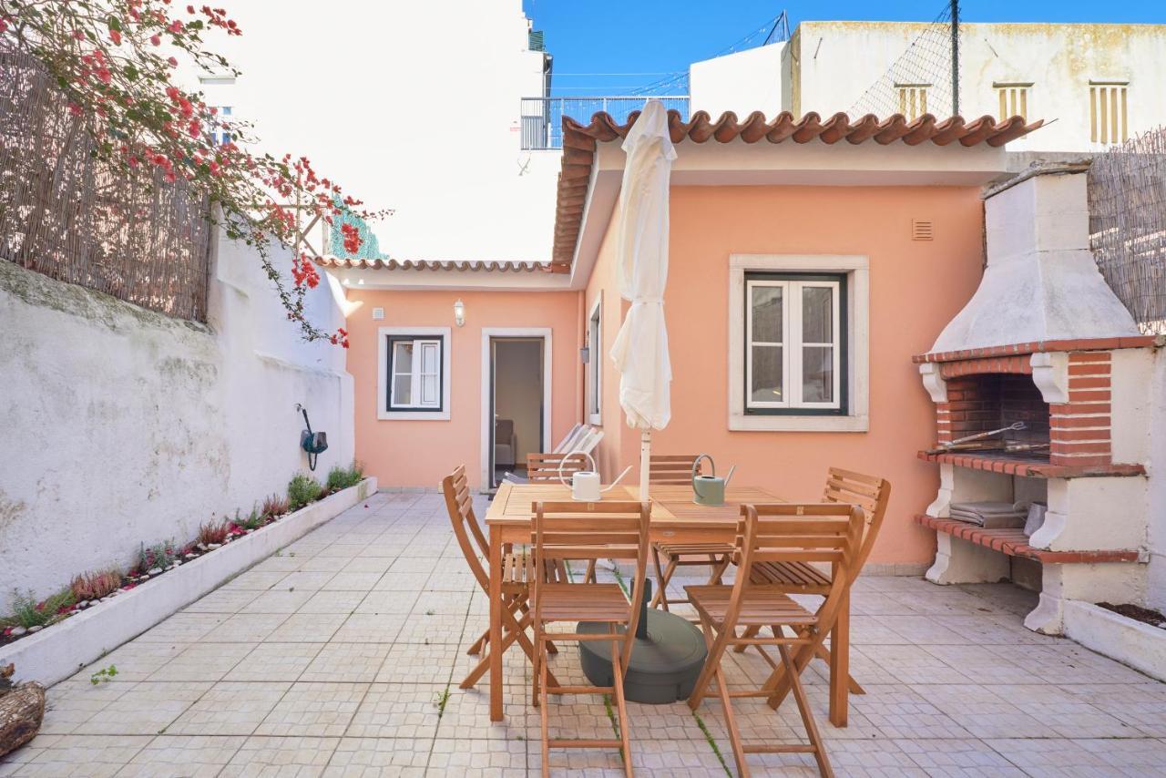 Amazing Terrace And Riverview In Historical Appartement *