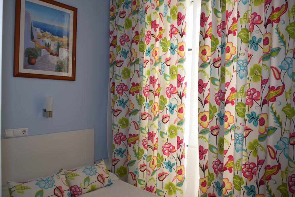 Maison d'hôtes Pensao Flor Da Baixa