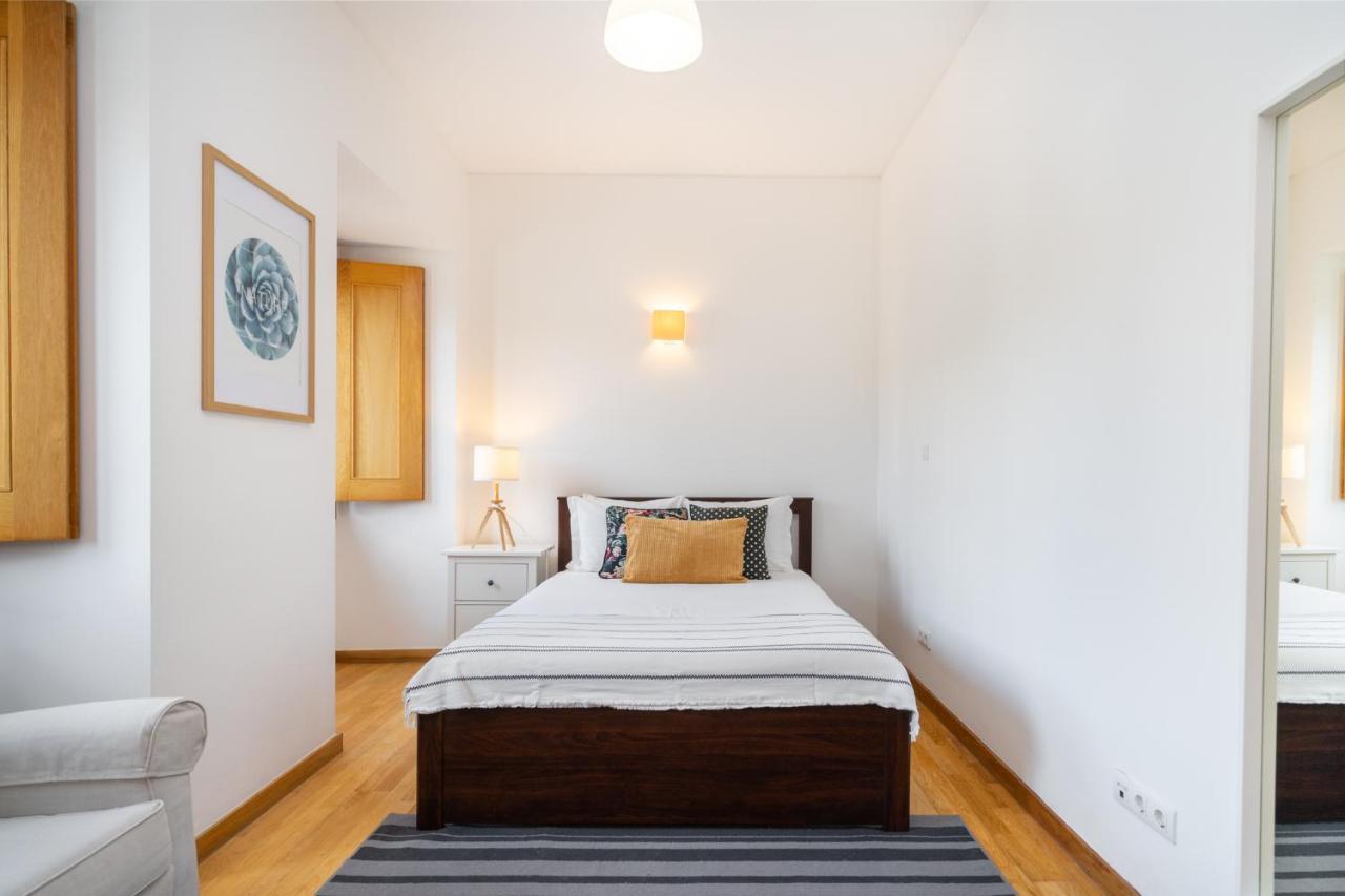 Whome Ajuda 31 Premium W/ Elevator & Parking * Lisbon