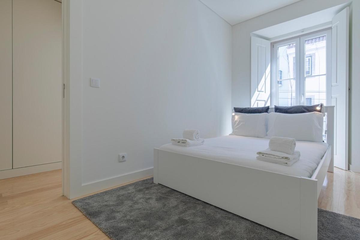 Joao Da Mata 2 Bedroom With Pool By Innkeeper Appartement Lisboa