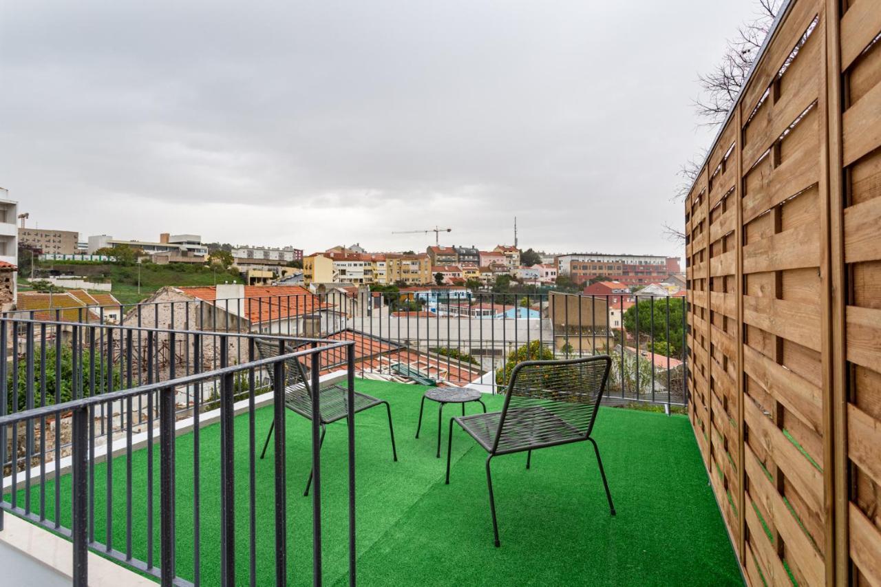 Altido Brand New Elegant With Terraces In Ajuda Appartement