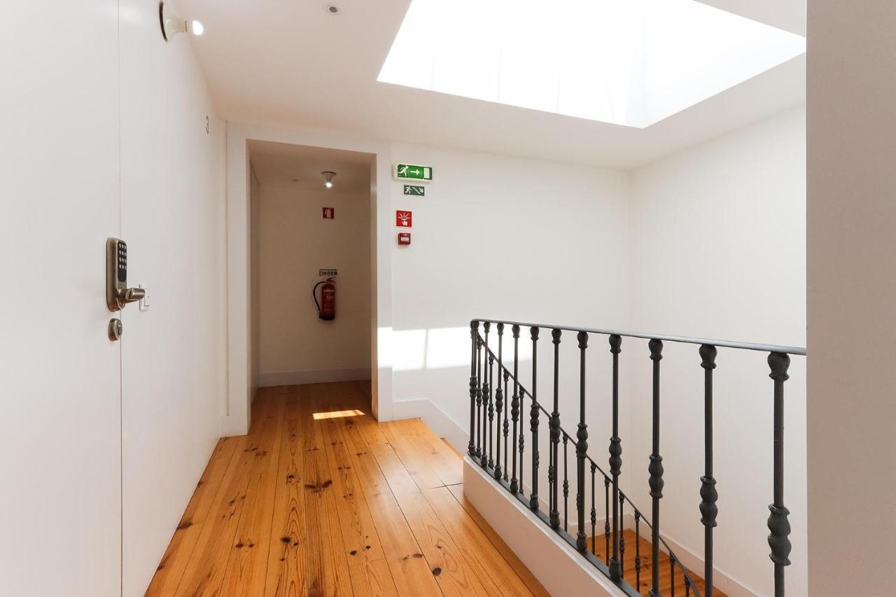Combro By Homing Apartment
