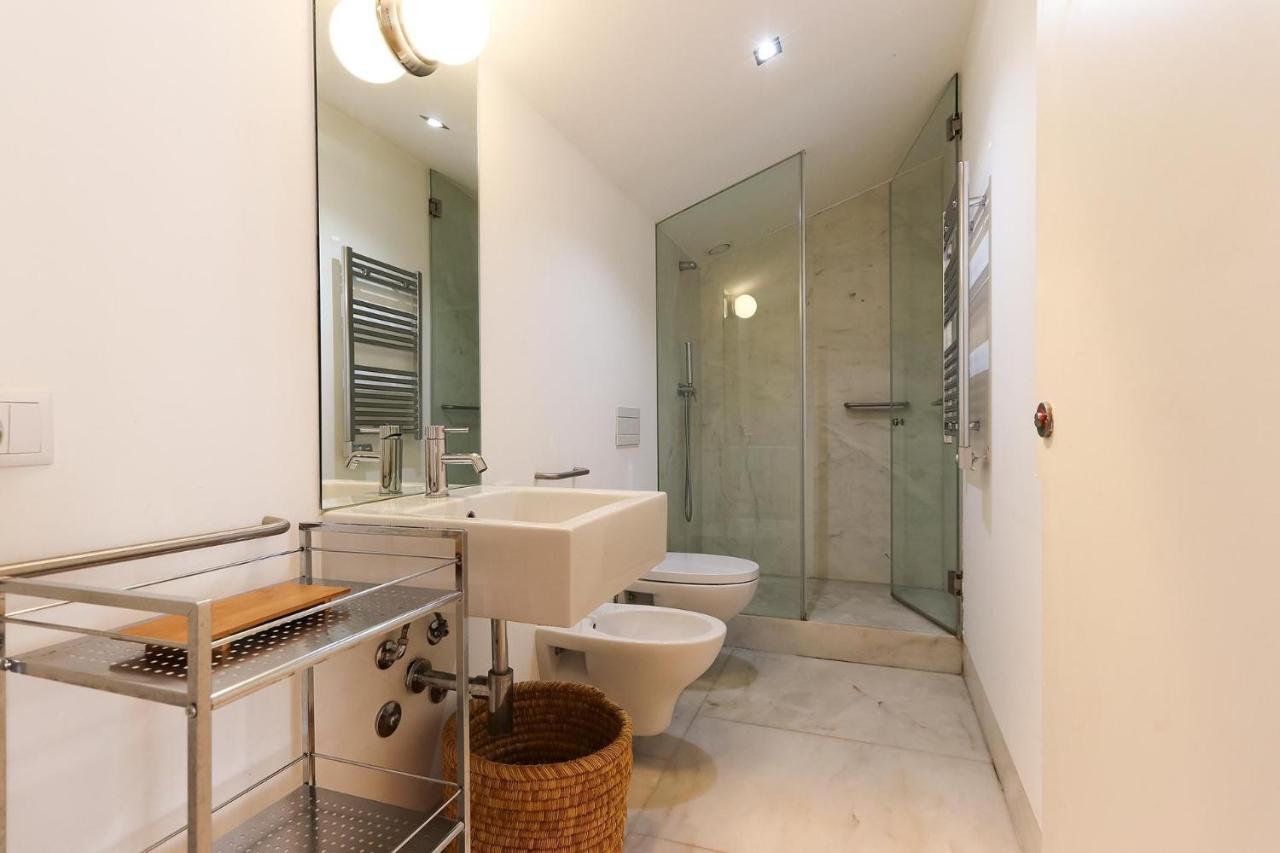 Combro By Homing Apartment