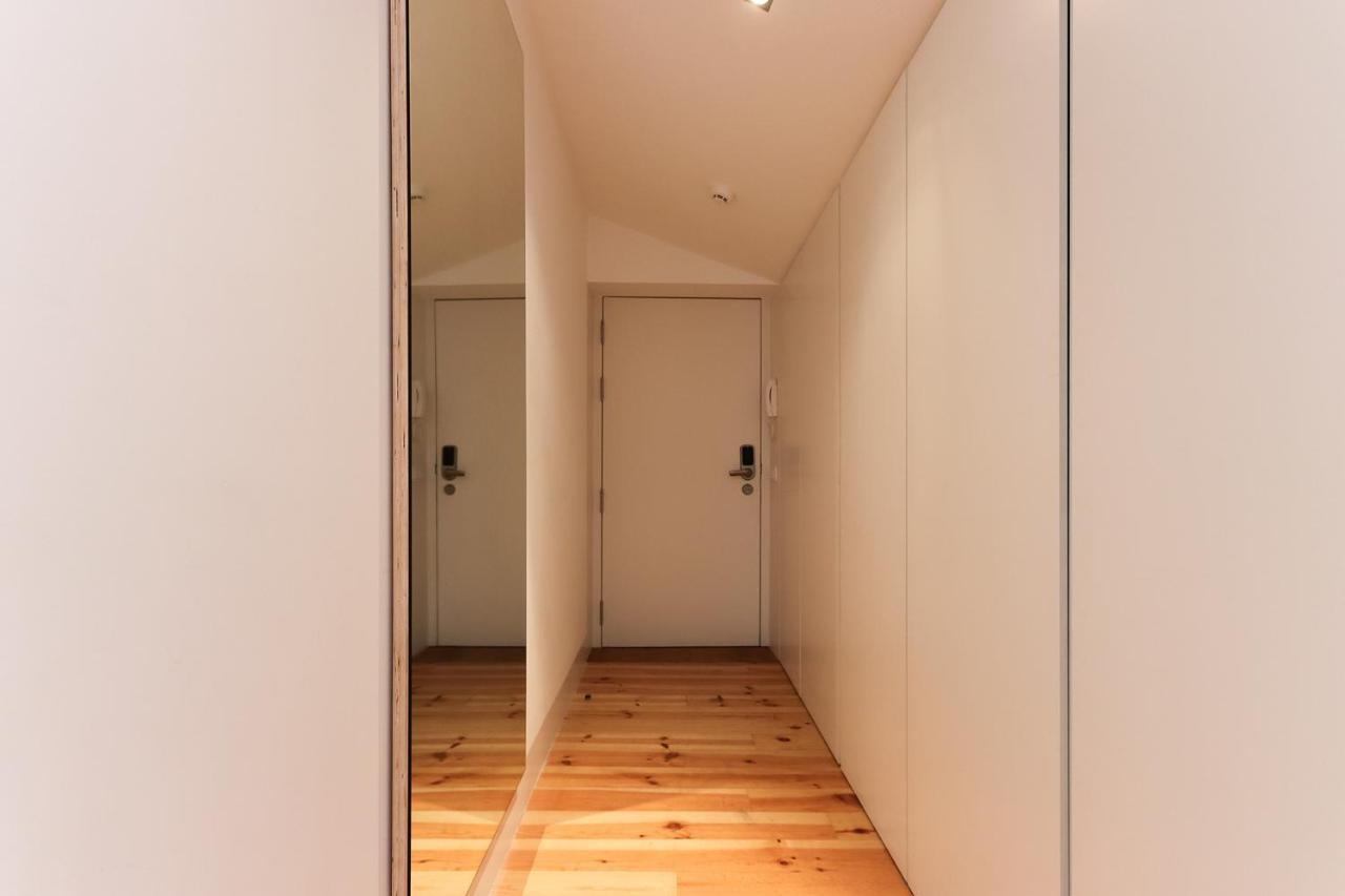 Apartment Combro By Homing