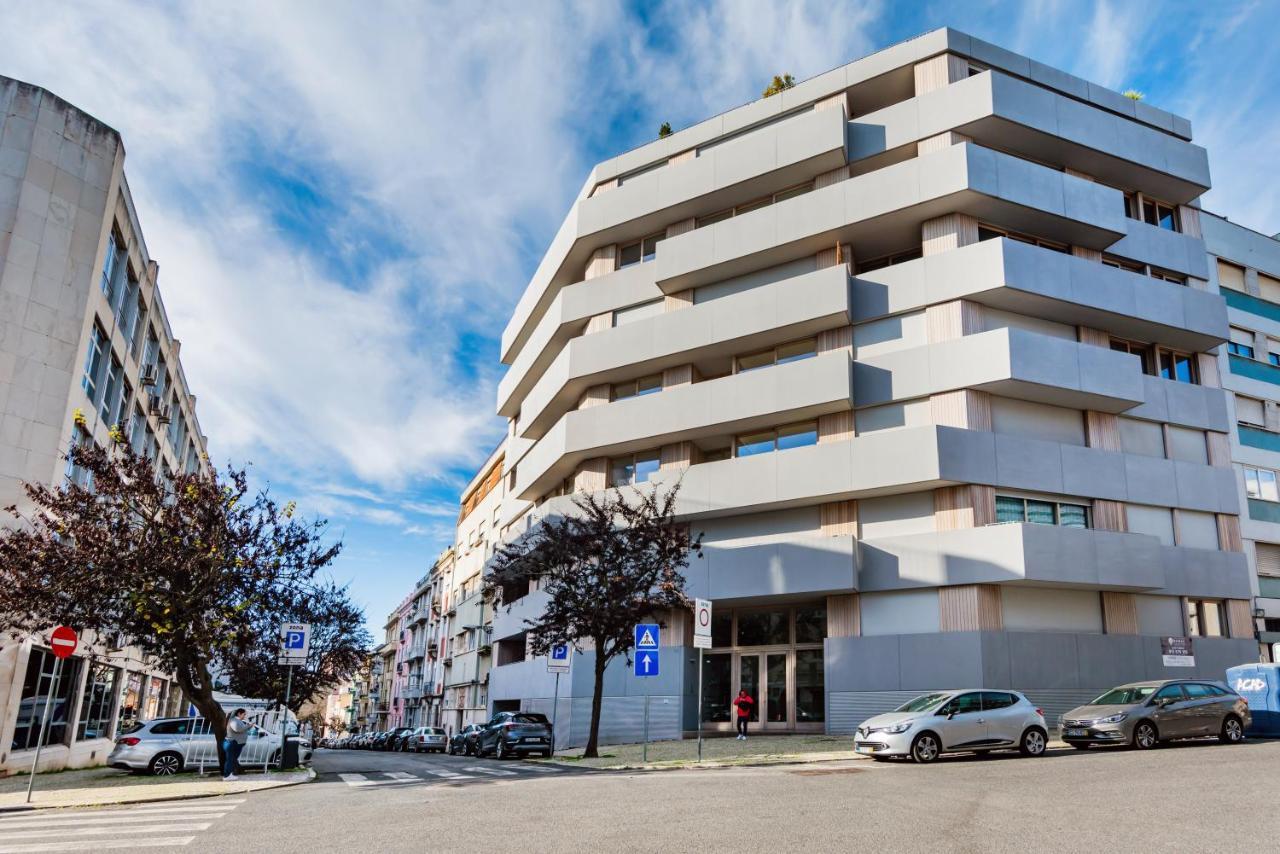 Gelman's Getaway In Lissabon