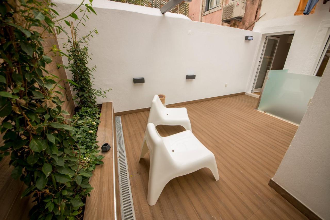 Designer In One Of Lisbon's Trendiest Quarters Apartment Lisbon