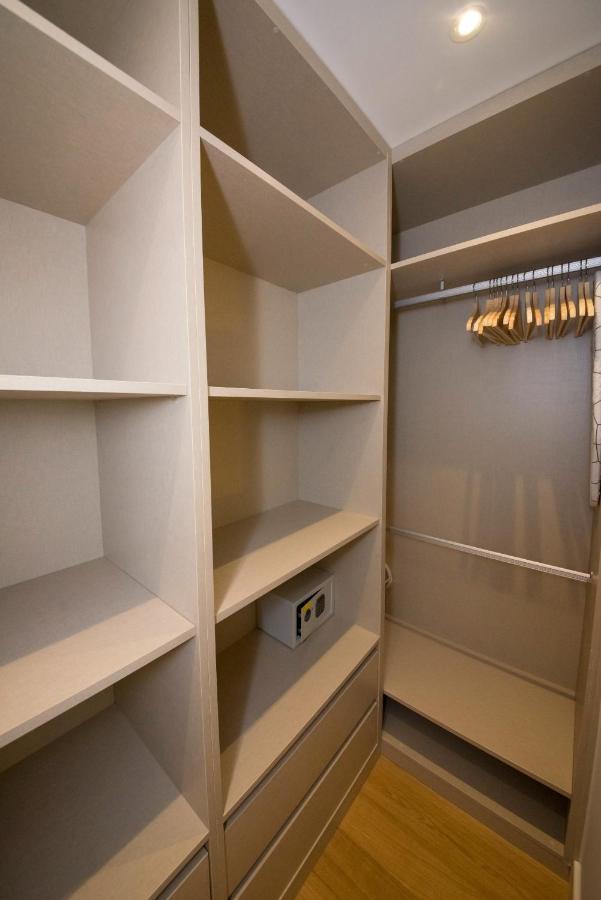 Appartement Designer In One Of Lisbon's Trendiest Quarters *