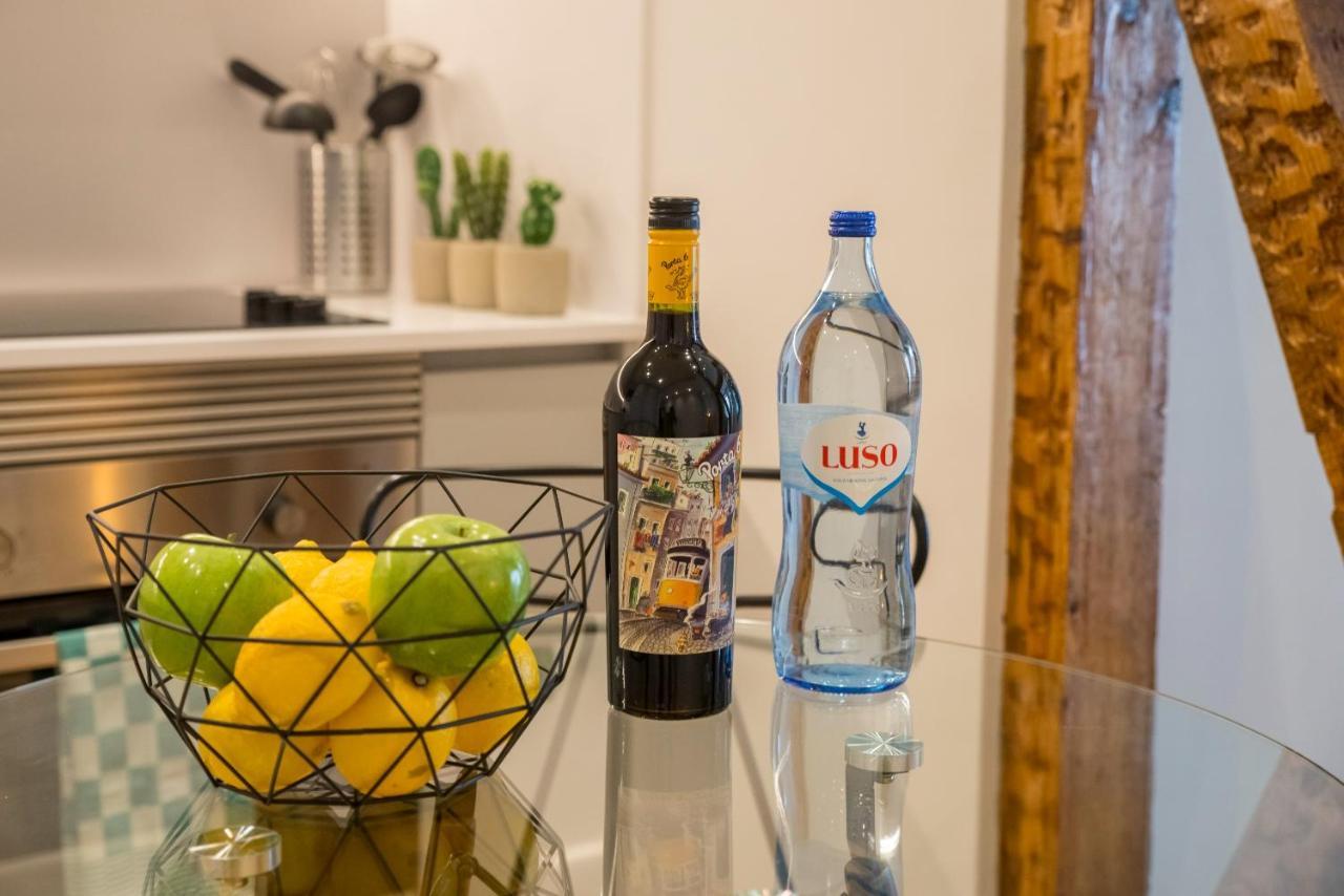 Designer In One Of Lisbon's Trendiest Quarters Lissabon