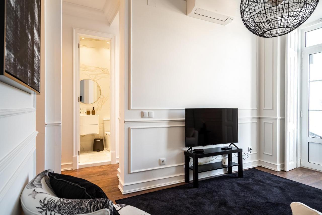 Appartement Akicity Campolide Selected