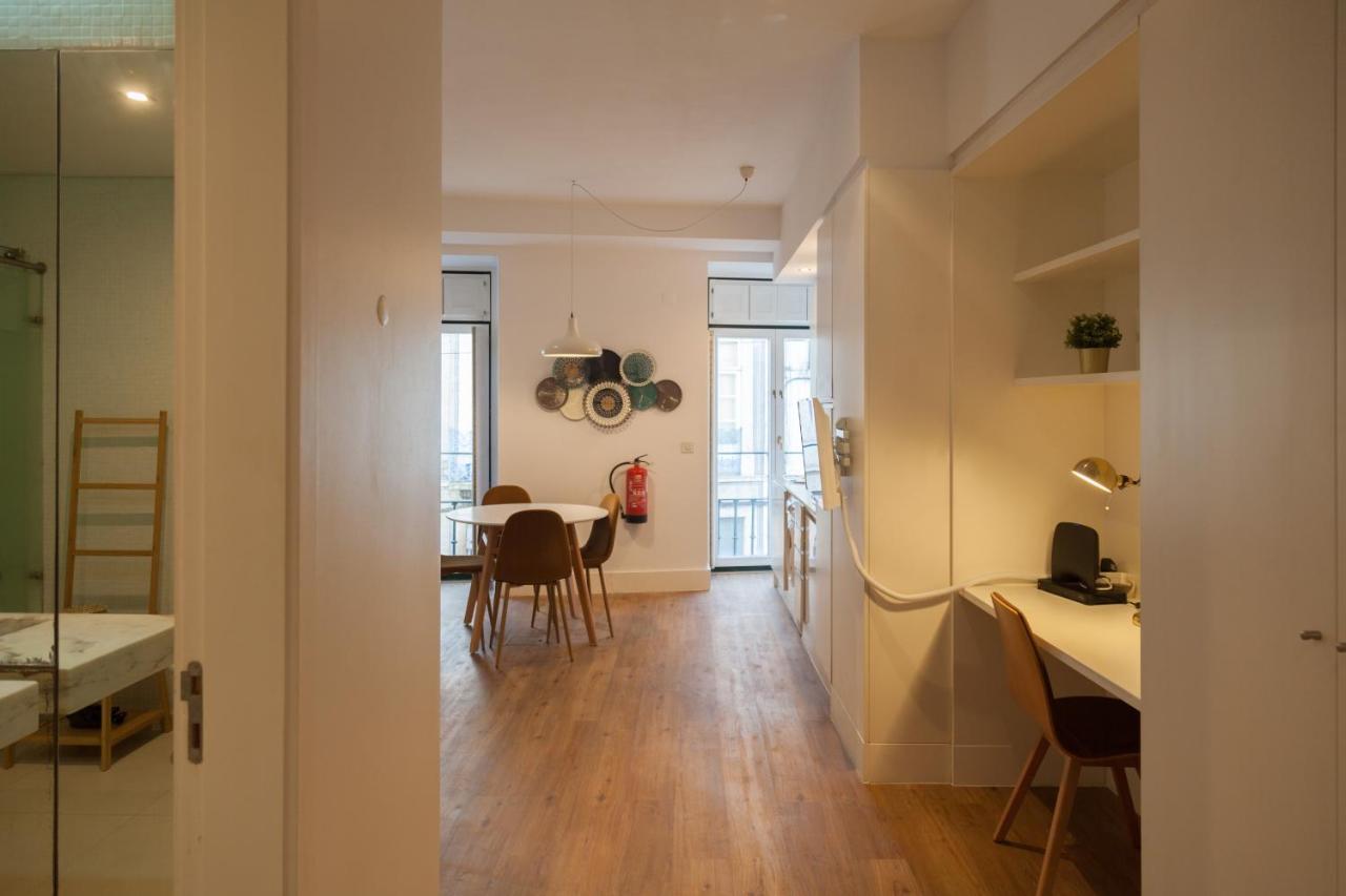 Flh Santa Catarina Lovely Apartment Lissabon