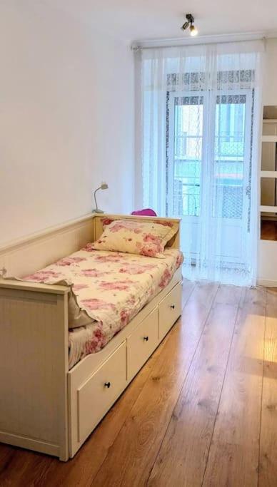 Alegramente Apartamento *