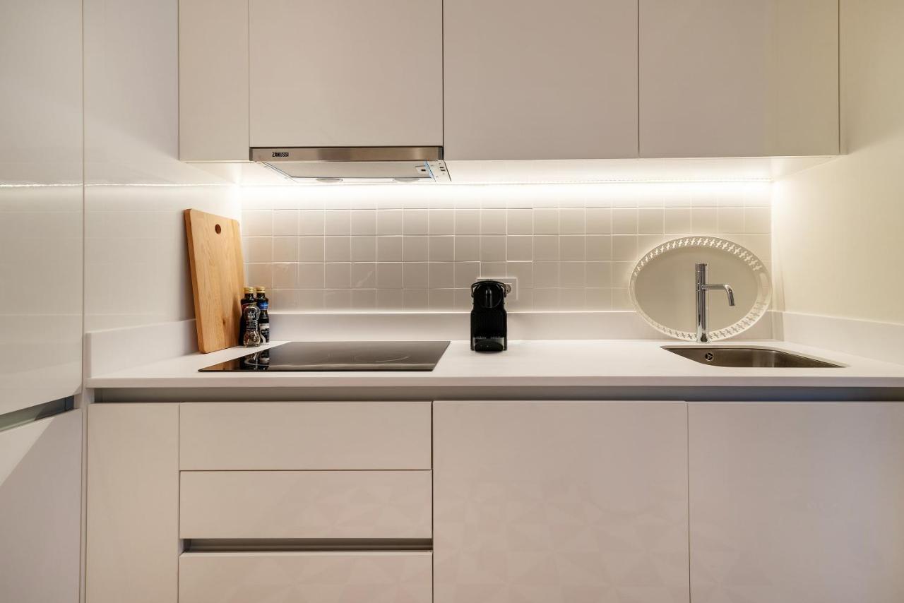 Modern 1bdr In Downtown By Lovelystay