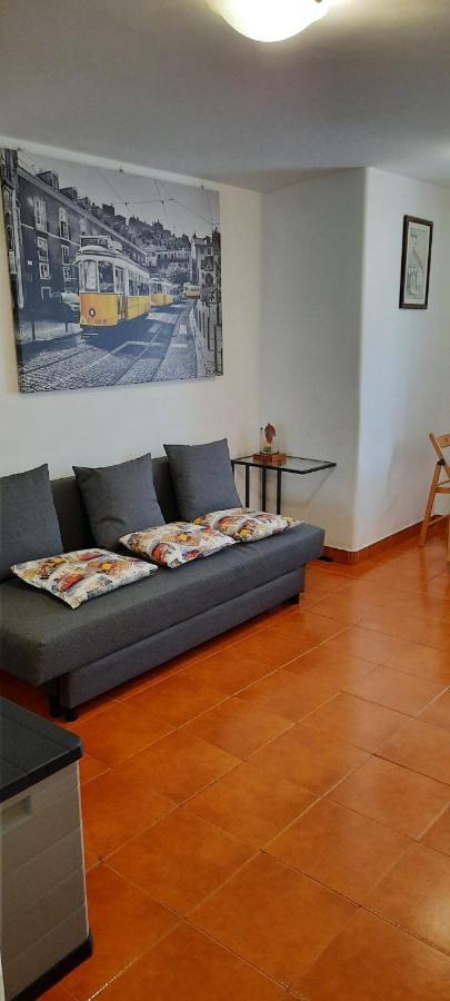 Appartement Hidden Gem 2 Near Praca Do Comercio Lissabon