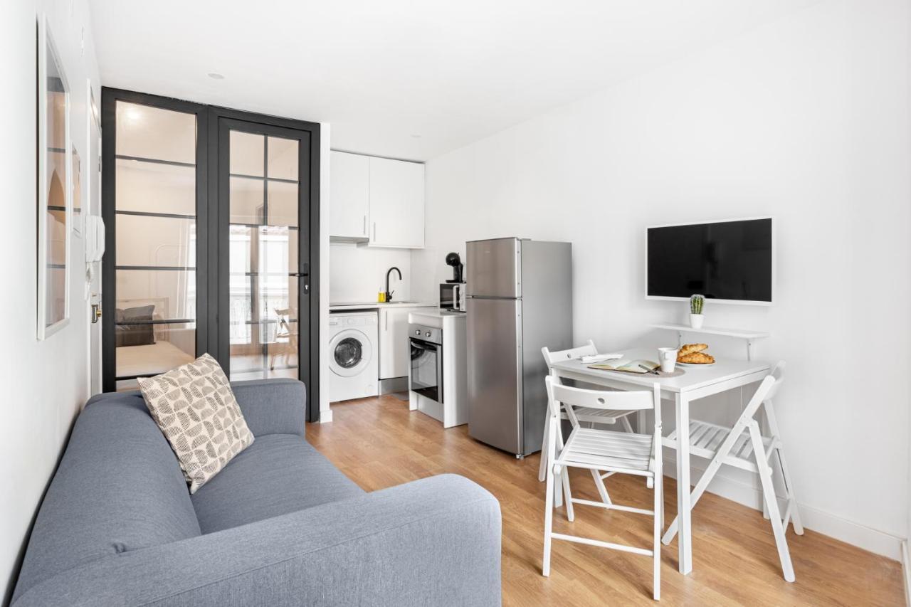 Appartement Altido Elegant Moments From Carmo Convent, In Bairro Alto Lissabon