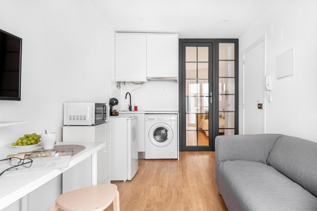 Appartement Altido Elegant Moments From Carmo Convent, In Bairro Alto Lissabon