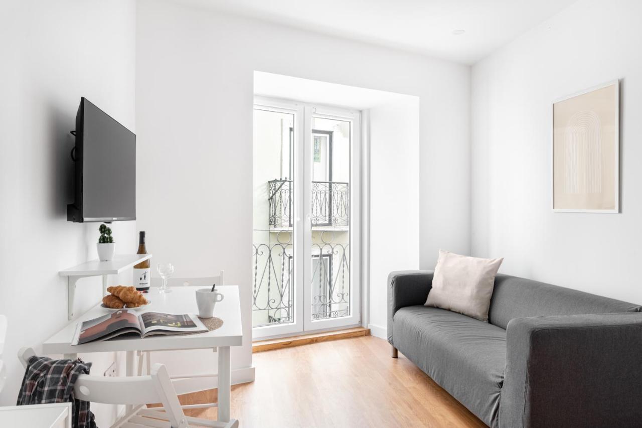Appartement Altido Elegant Moments From Carmo Convent, In Bairro Alto Lissabon