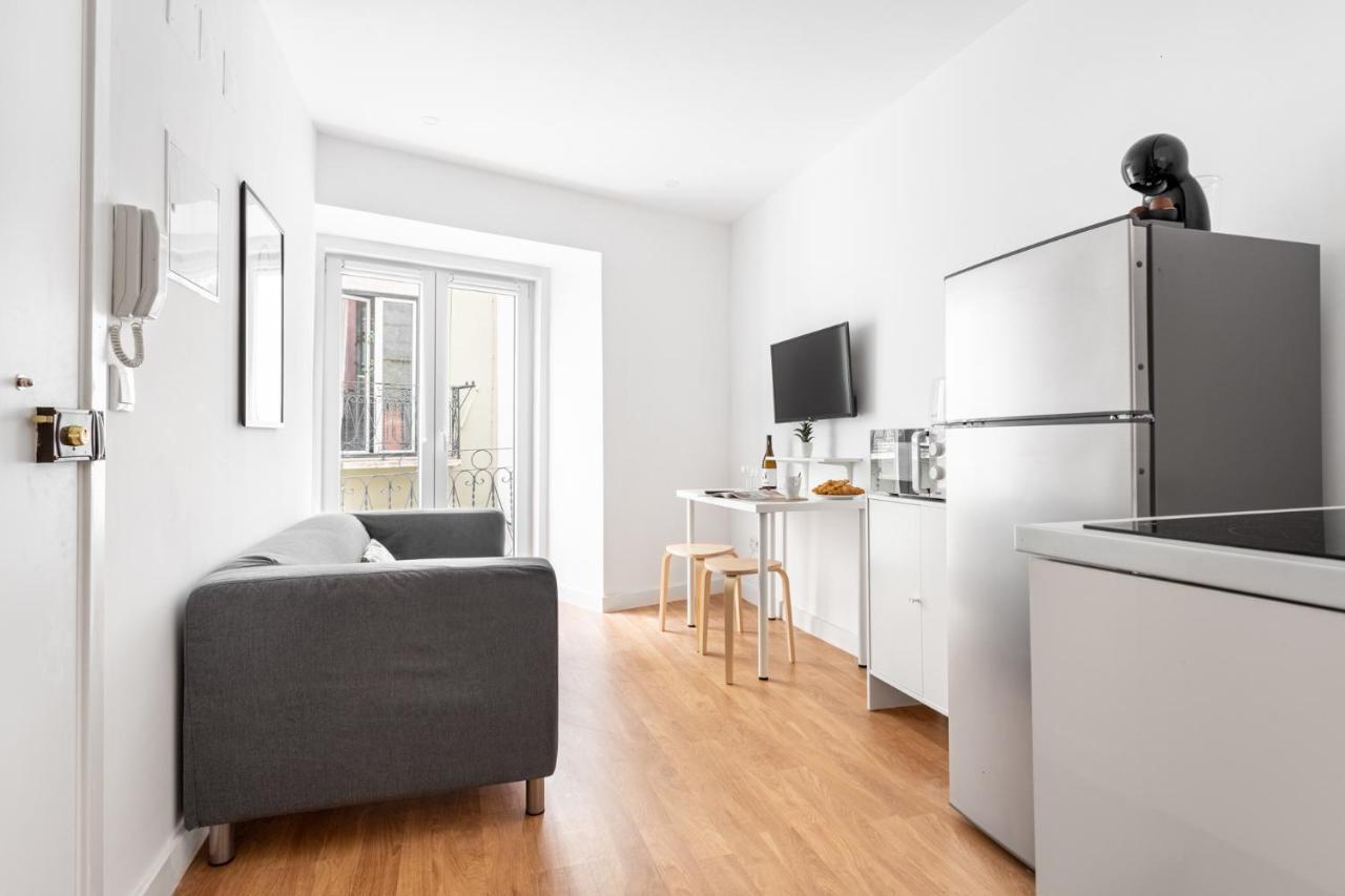 Appartement Altido Elegant Moments From Carmo Convent, In Bairro Alto Lissabon