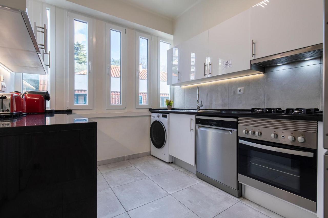 Glamorous 2bdr By Lovelystay Appartement