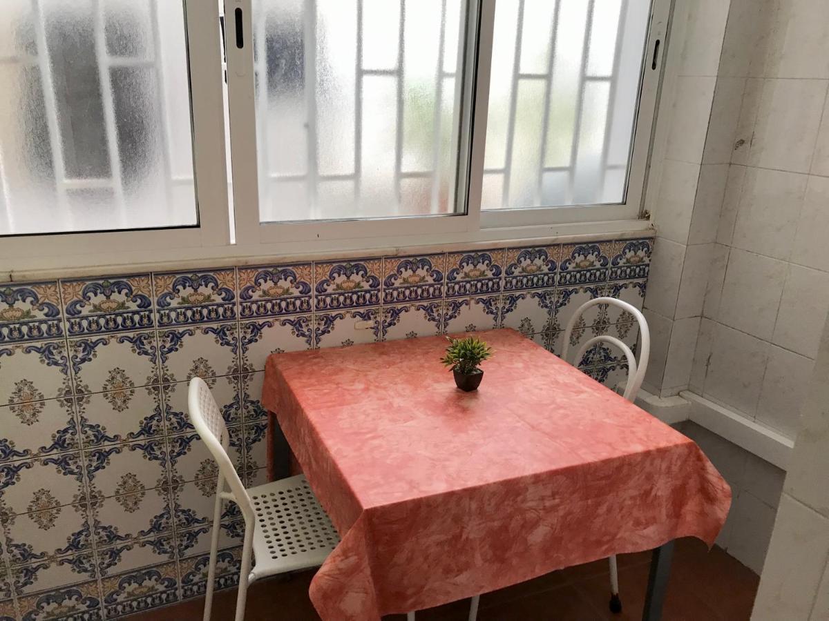 Bedroom Orange Lissabon