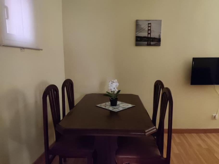 Acolhedor No Coracao De Apartment
