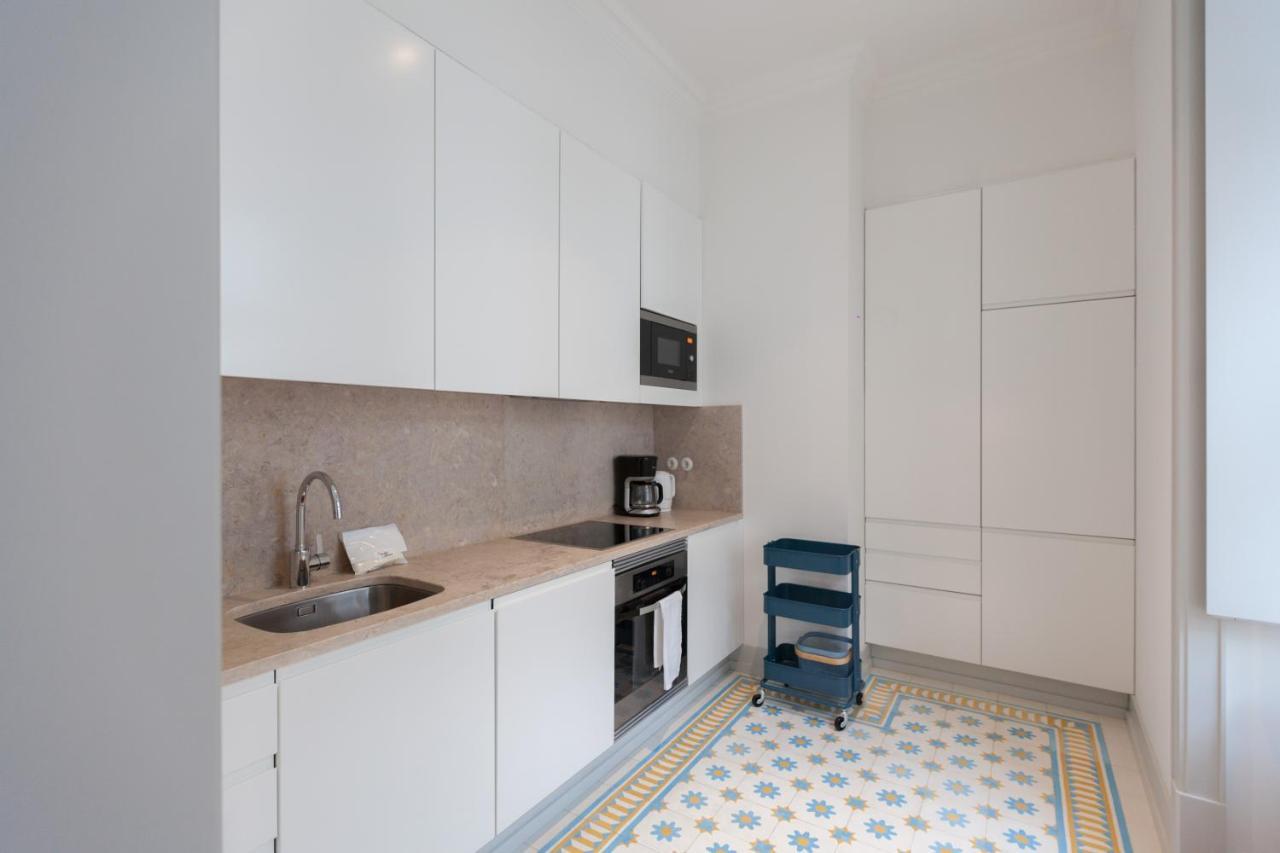 Flh Bacalhoeiros Spacious Appartement *