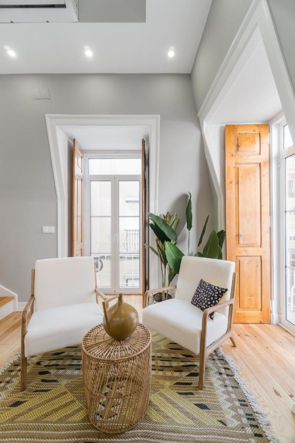Apartment Casa Boma - Lighting & Modern With Balcony - Arroios Ii