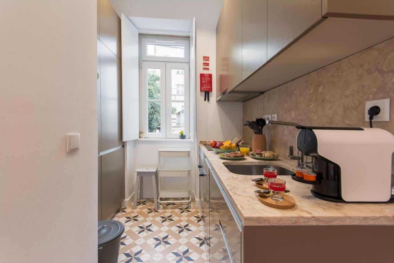 Charming In Private At Graca Lissabon