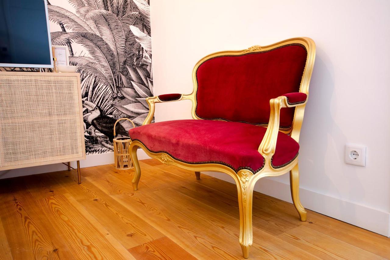 Charming In Private At Graca Appartement *
