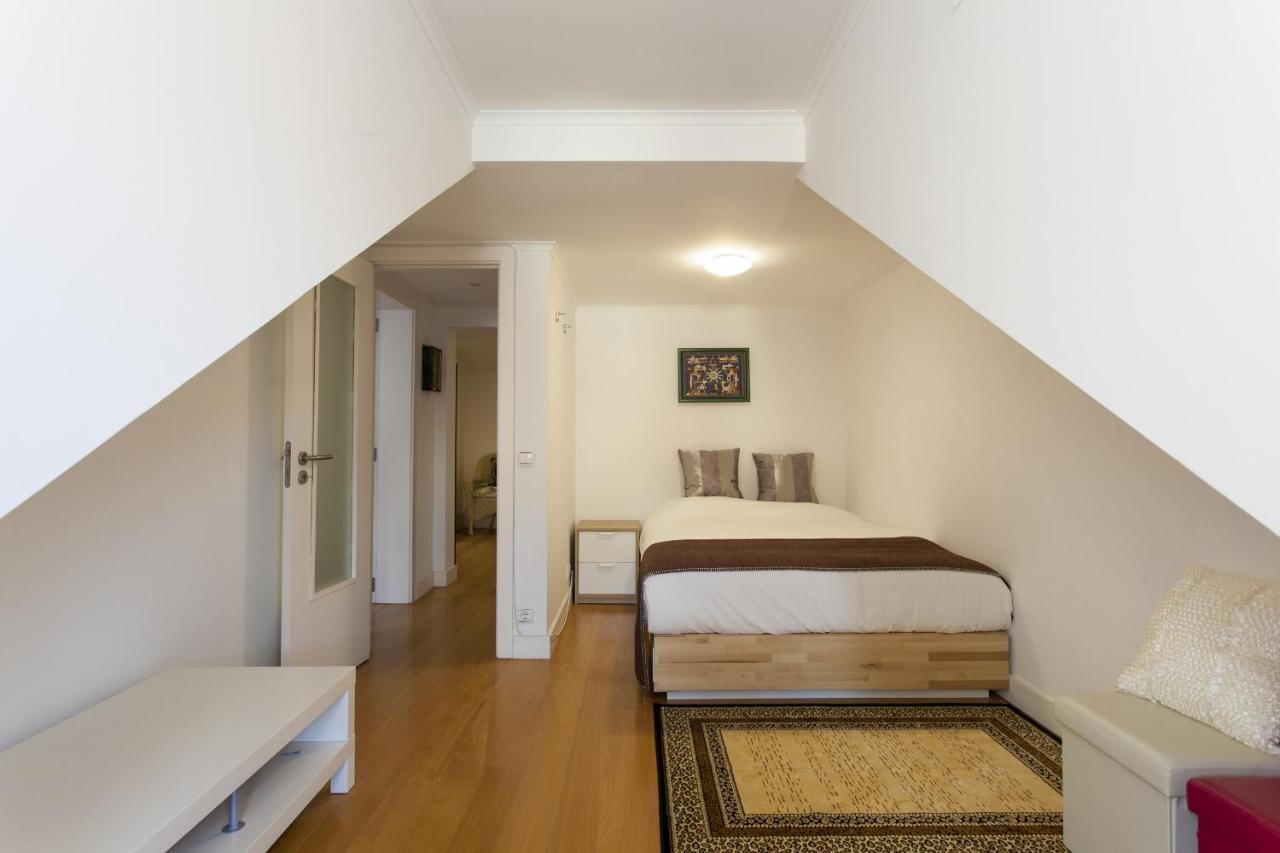 Santa Justa Suites By Homing Apartment *