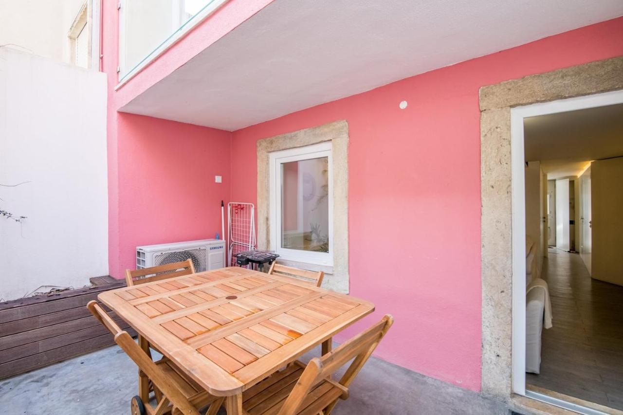 Appartement Sunny & Lovely W/ Patio By Lovelystay Lissabon