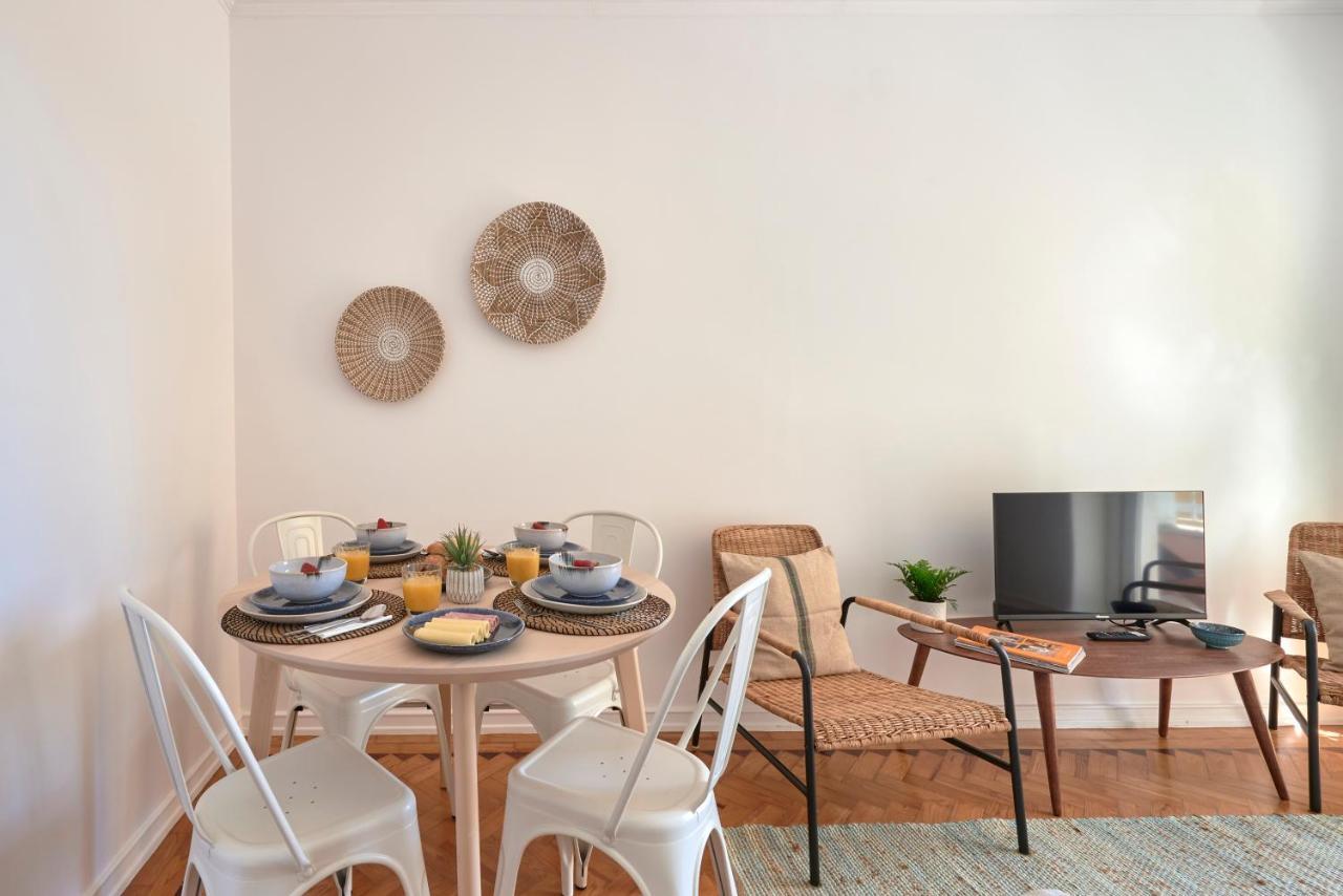 Enjoy The Sunny Balcony, By Timecooler Apartment